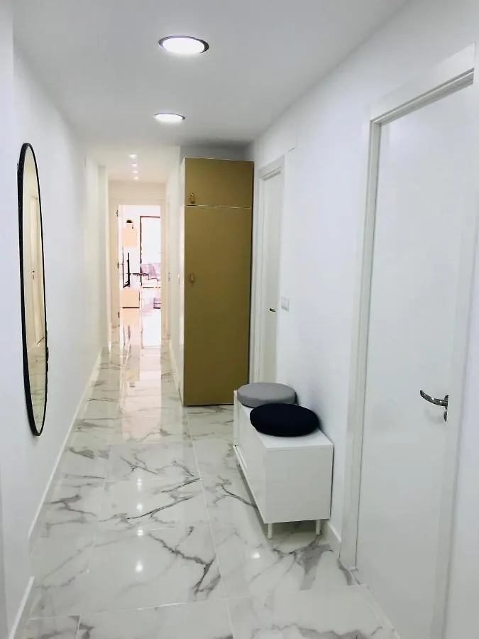 New Central 2Br Apartment 100M-To-Beach Free Parking Fuengirola Spain
